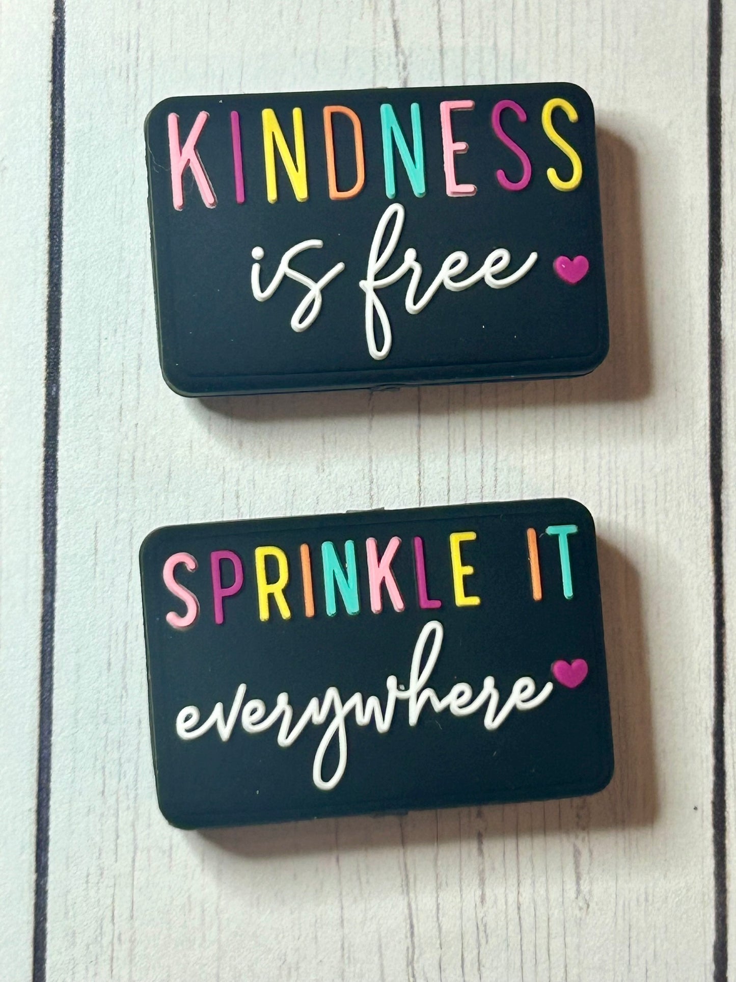 "Kindness Is Free, Sprinkle It On Everything" Focal Bead