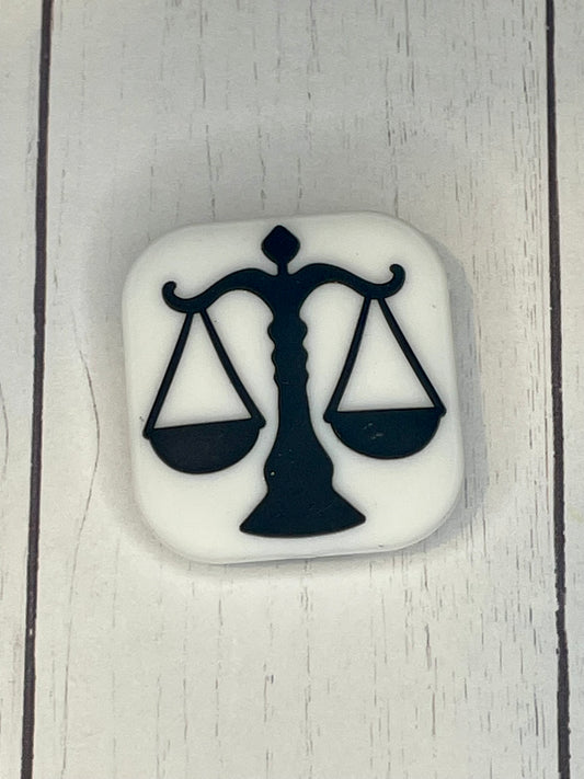 Judicial Scale Focal Bead
