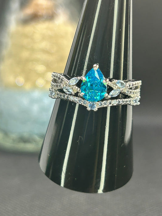 RBP4979 - Size 9 - So In Love