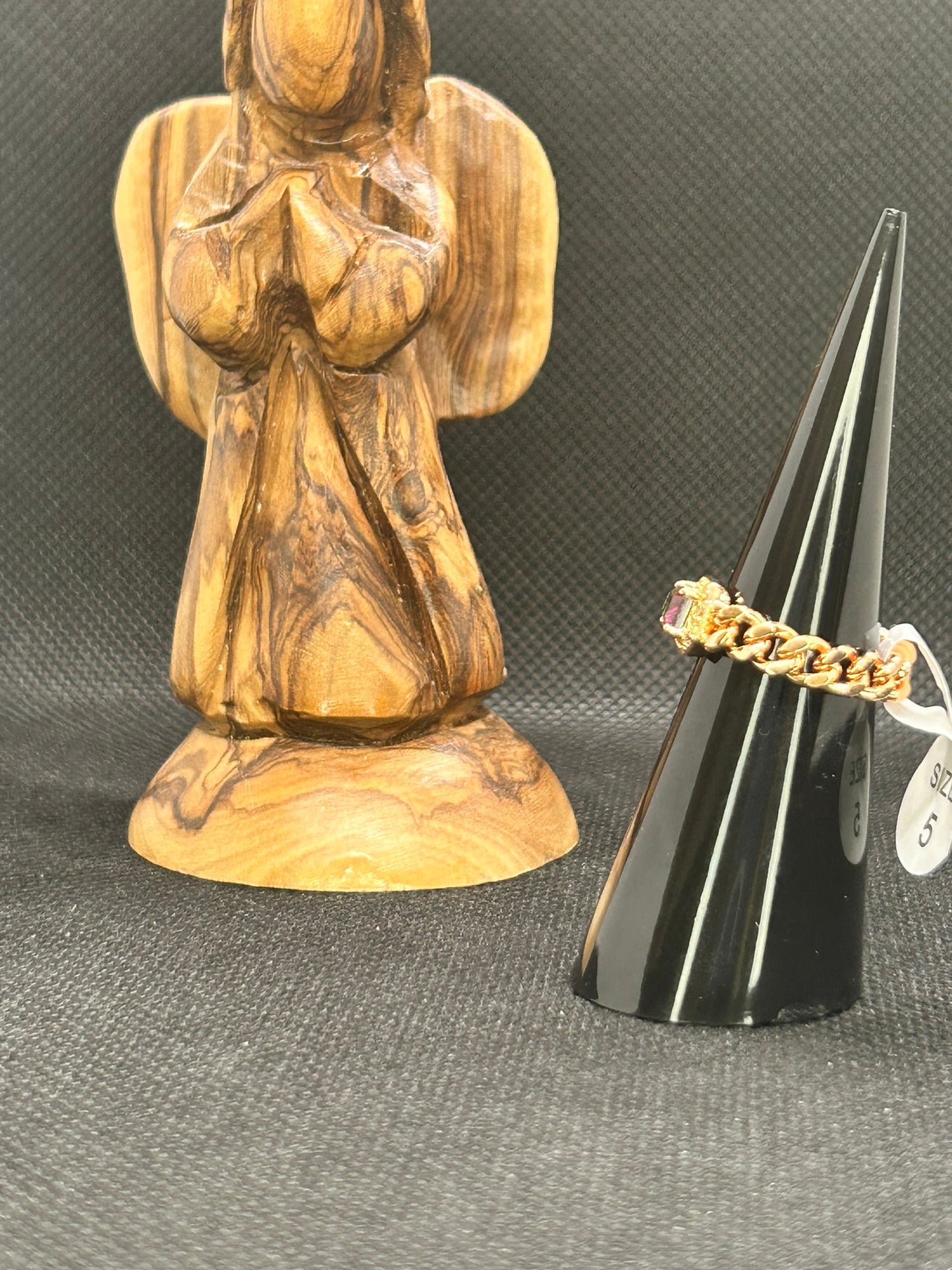 RBP6187 - Size 5 - Linked By Love