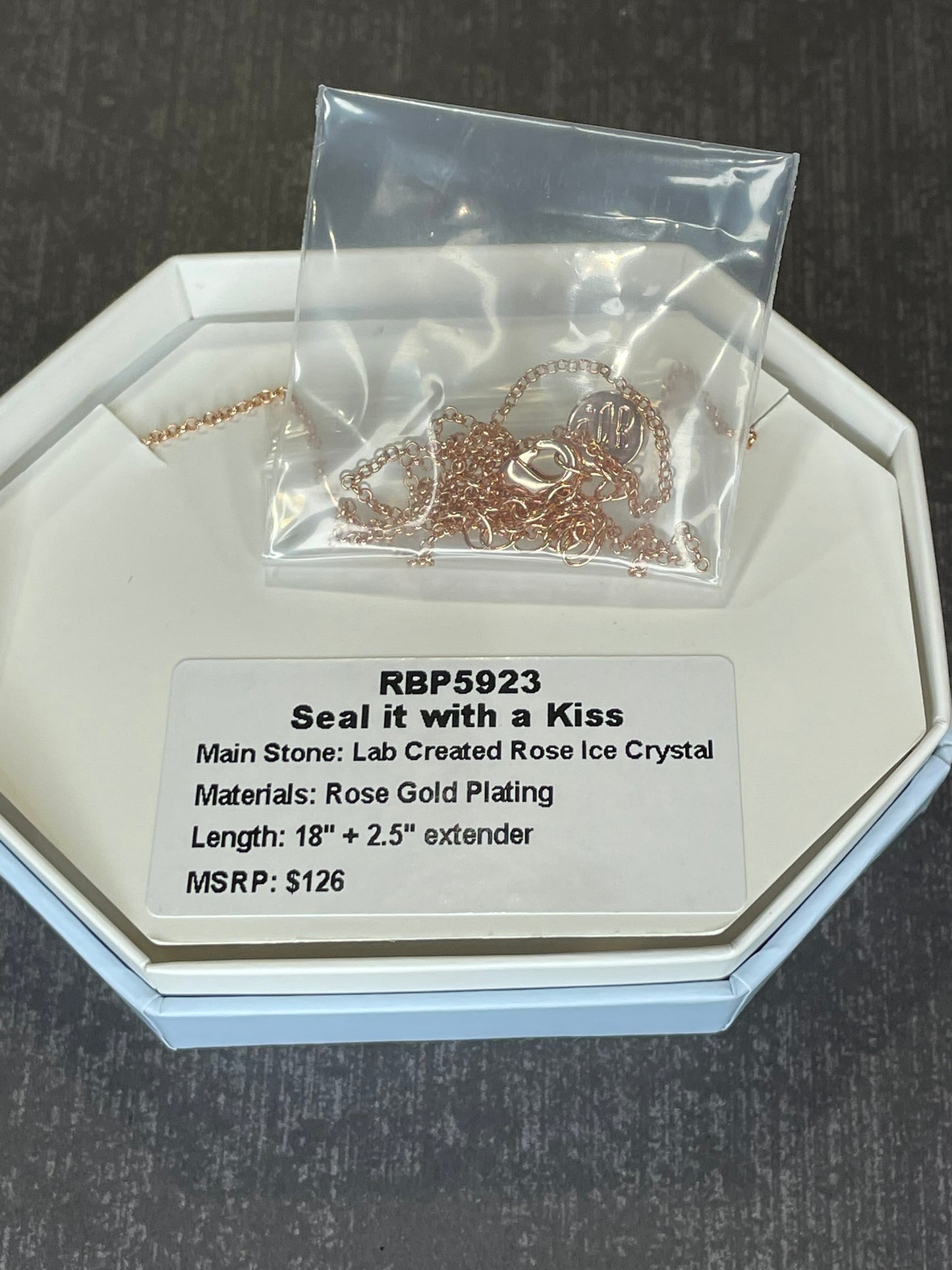 RBP5923 - Seal It With A Kiss