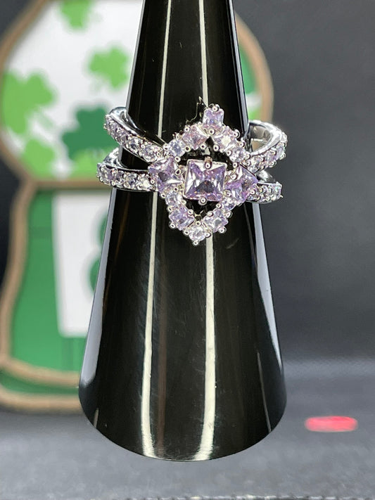 RG99995 - Size 6 - Crossover Queen