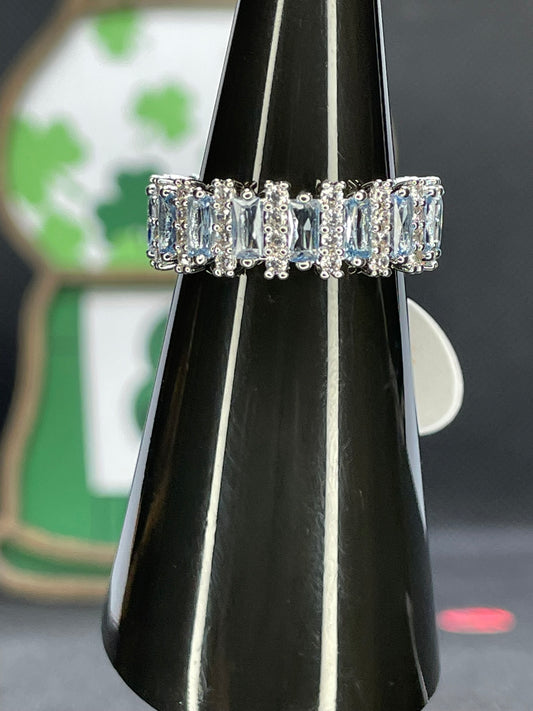 RG43260 - Size 6 - Call Me Stunning