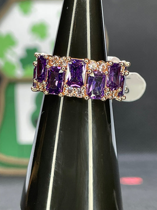 RG14132 - Size 5 - Full Hearts of Love