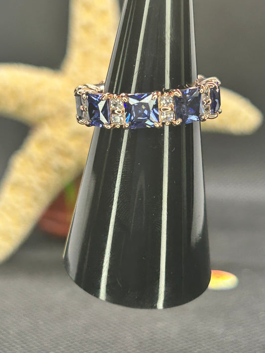 RBP6632 - Size 6 - Uptown Glamour