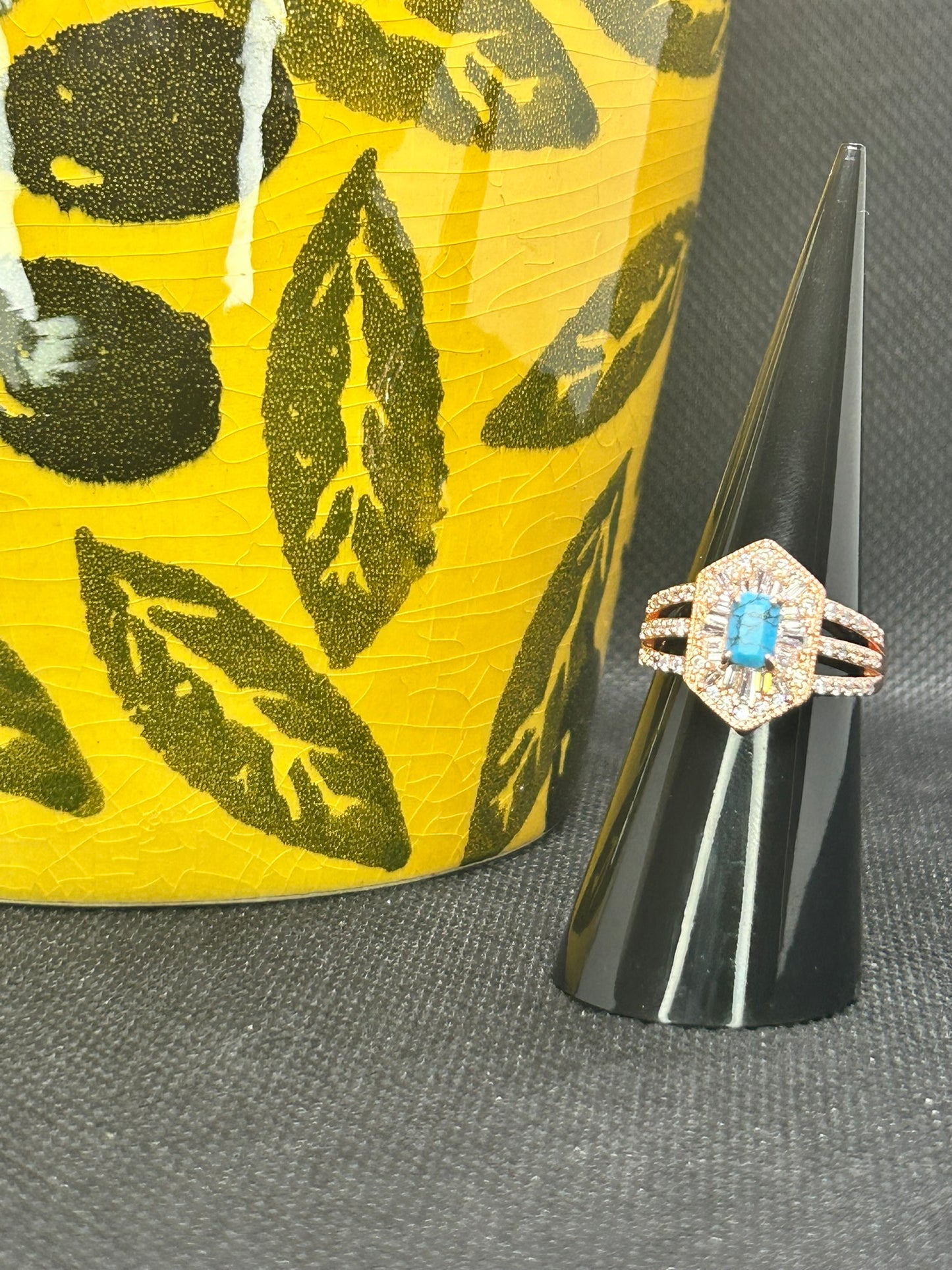 RBP6772 - Size 6 - A Sparkling Flame