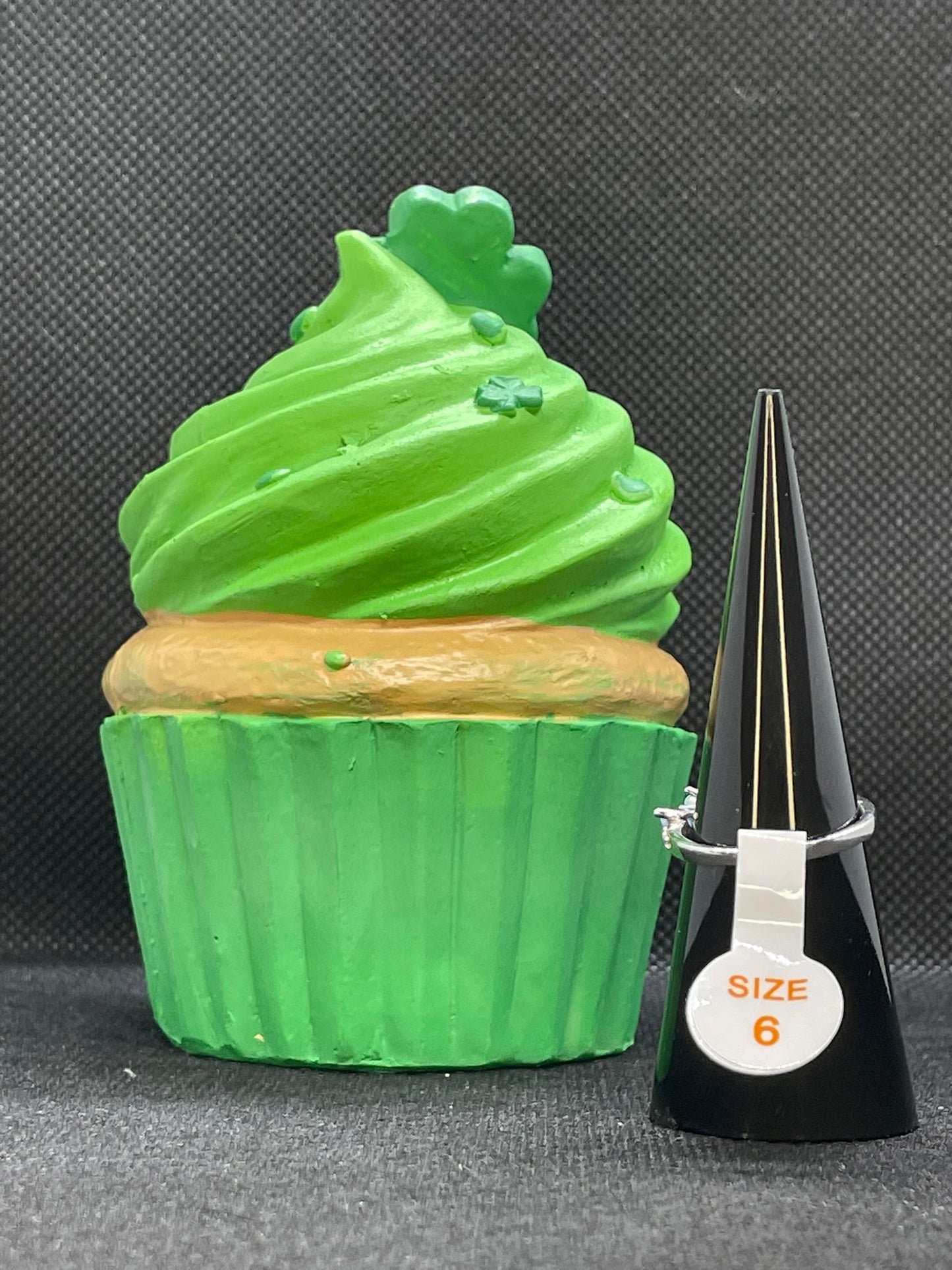 RBP5710 - Size 6 - The Sterling Club