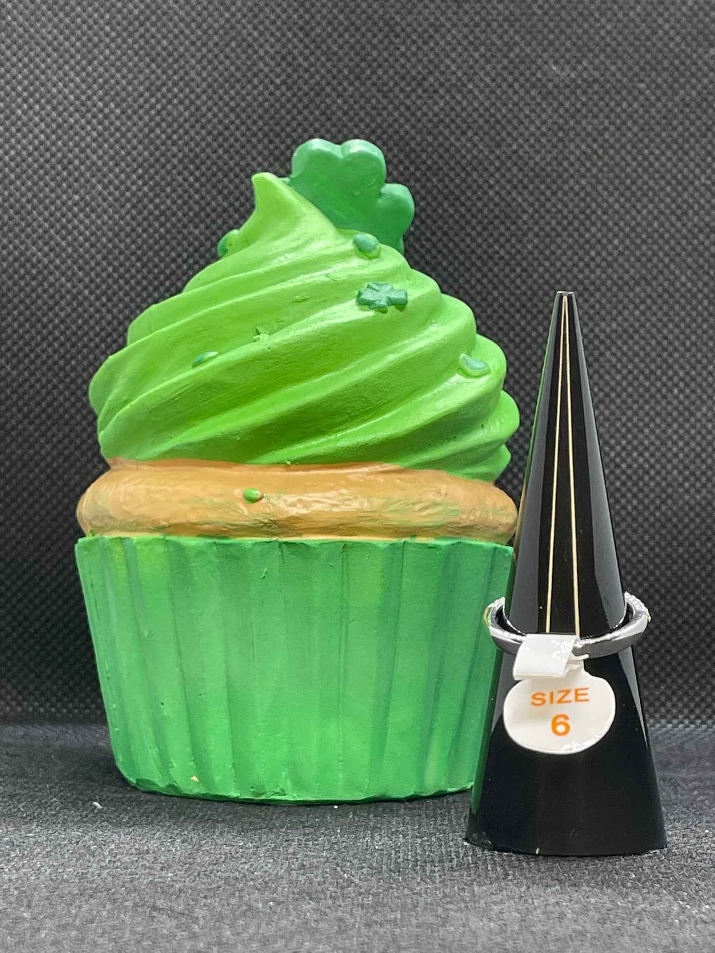 RBP6693 - Size 6 - The Sterling Club