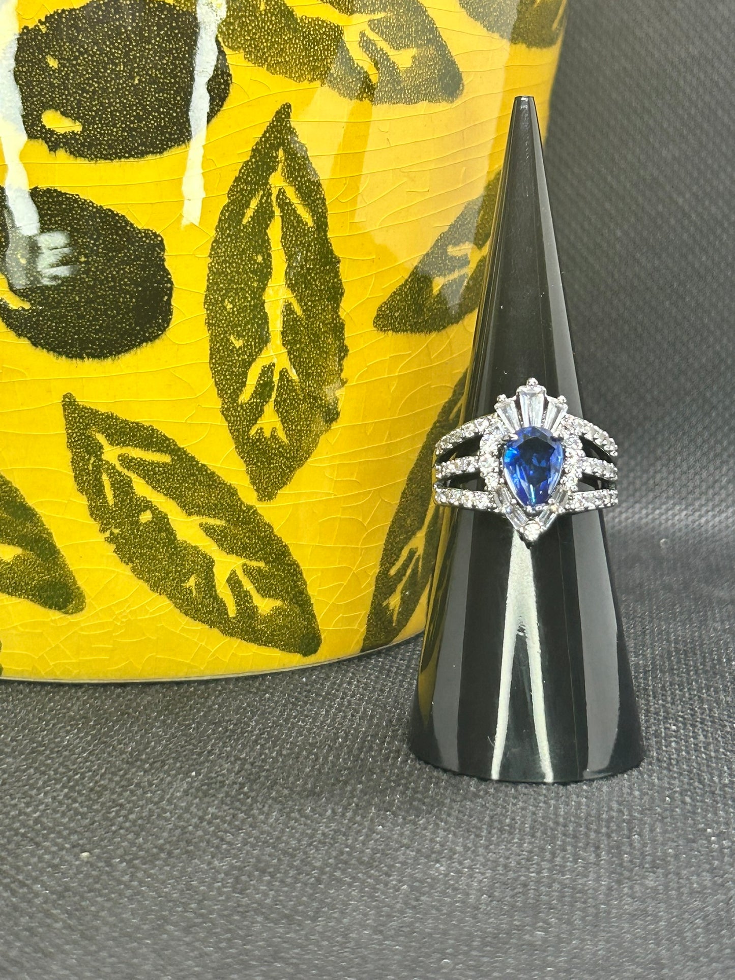 RBP6465 - Size 6 - Dazzling Lights