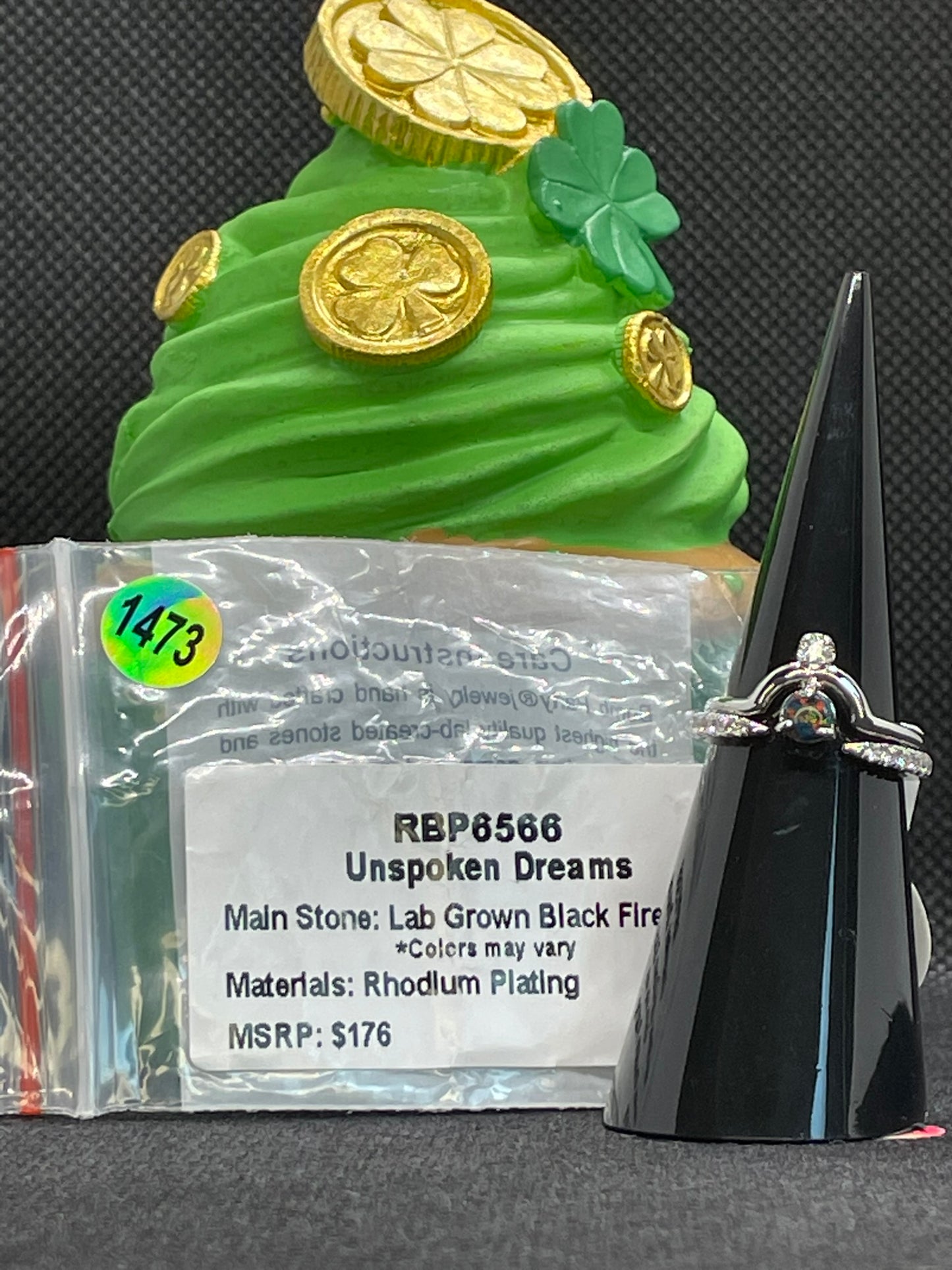 RBP6566 - Size 5 - Unspoken Dreams