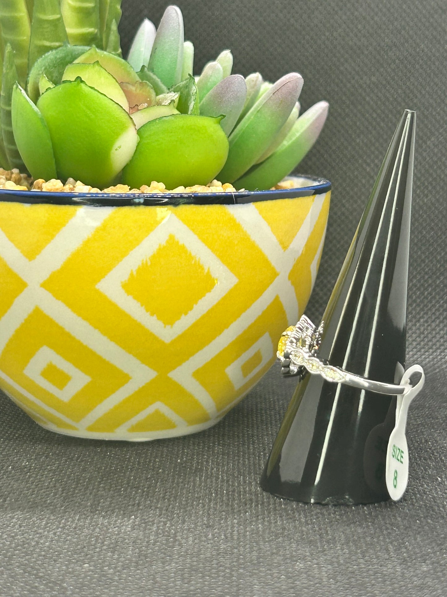 RBP2205 - Size 8 - Unicorn Alert