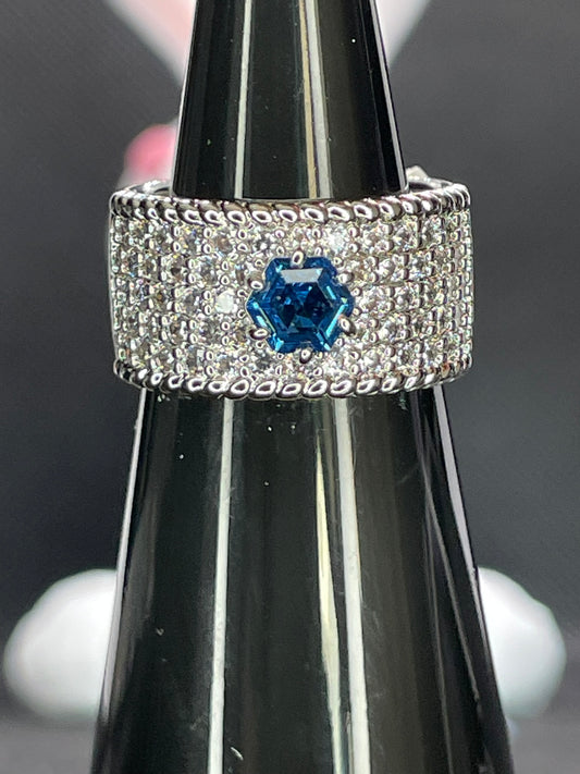 RBP6775 - Size 6 - She's Beauty and Grace