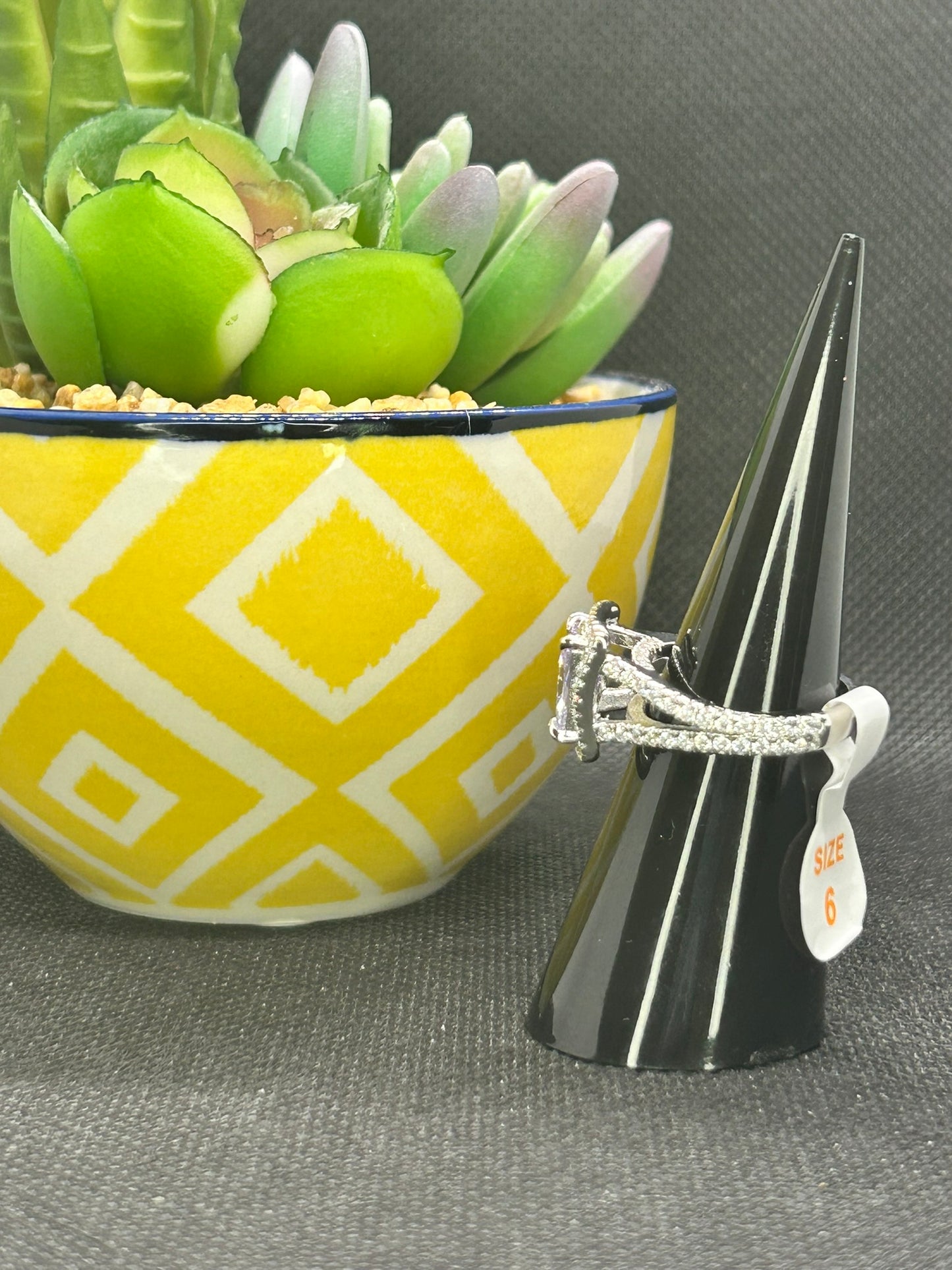 RBP2938 - Size 6 - The Sterling Club