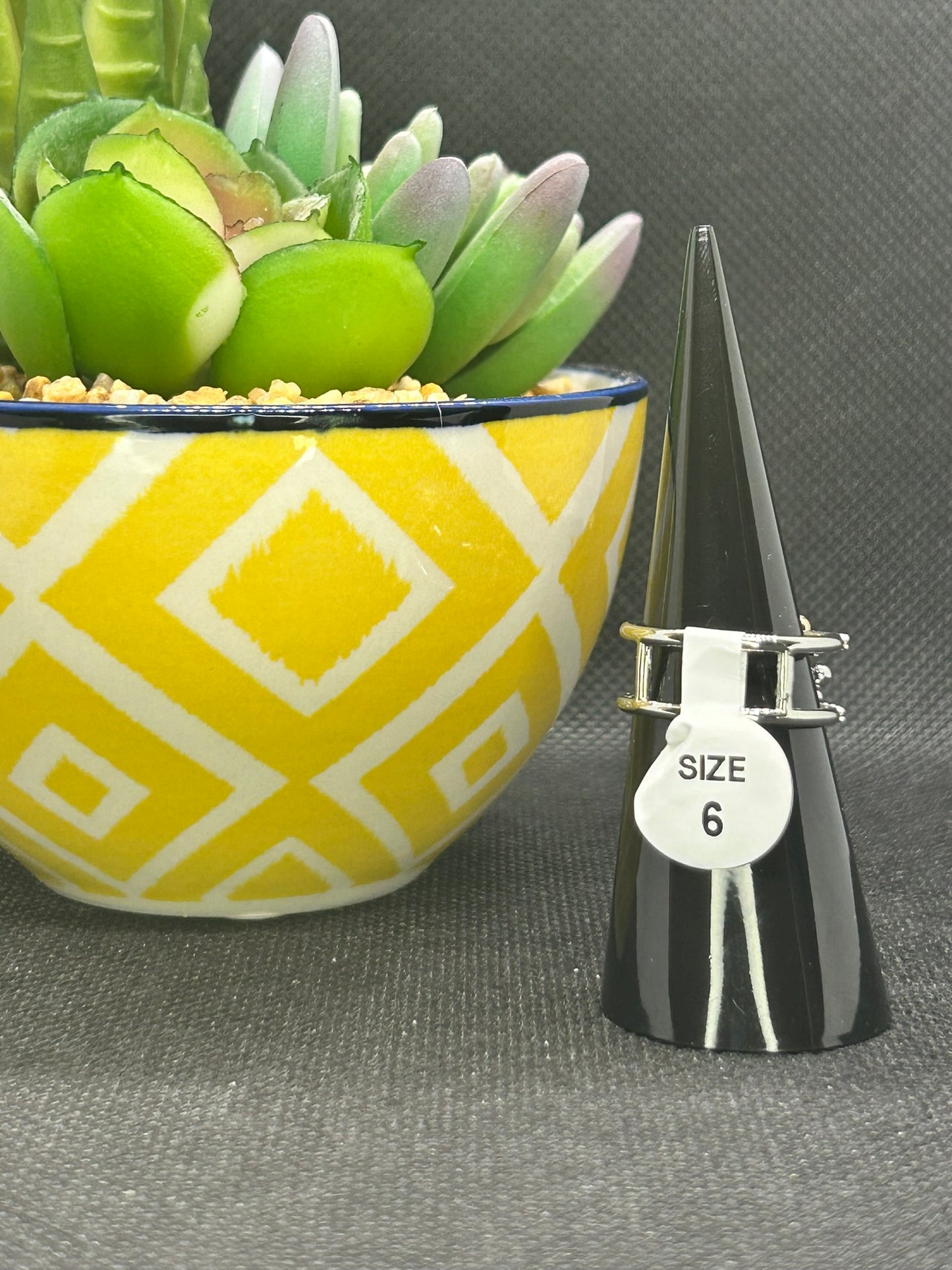 RBP4560 - Size 6 - The Daphne Ring