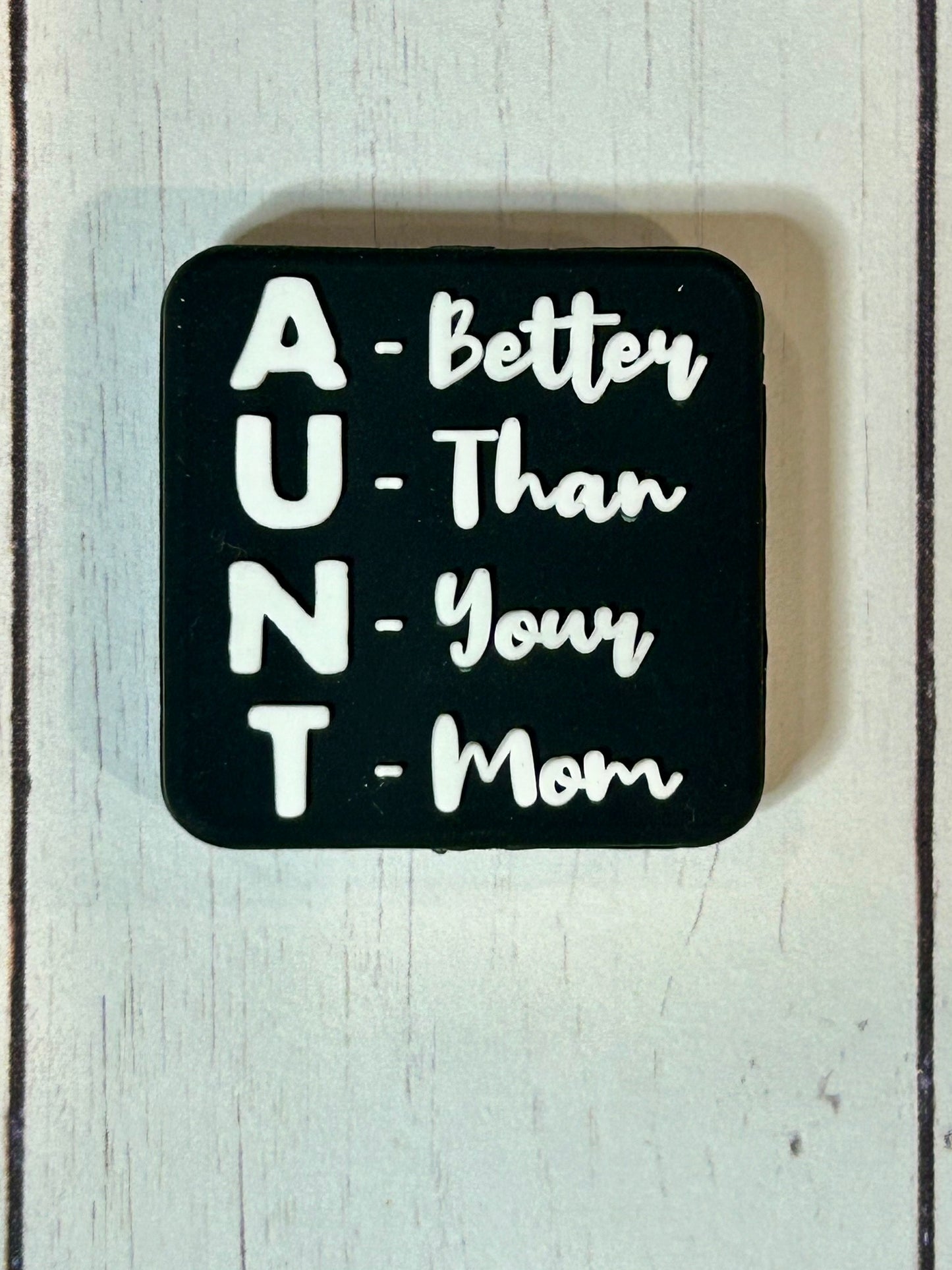 AUNT Focal Bead