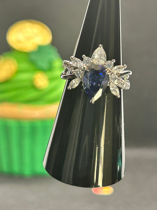 RBP2467 - Size 6 - The Spider Ring Unicorn