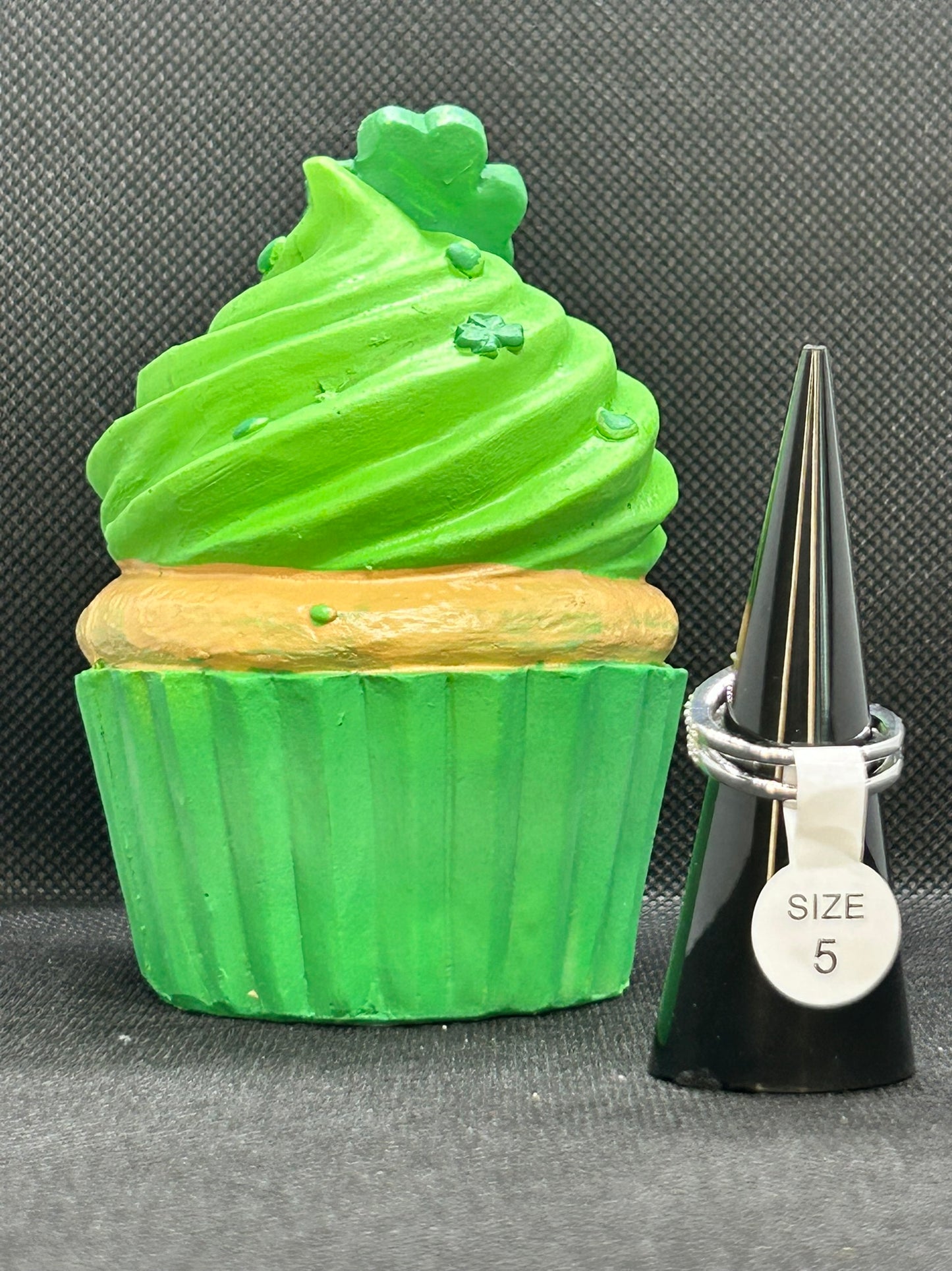 RBP7034 - Size 5 - Stunning Embrace