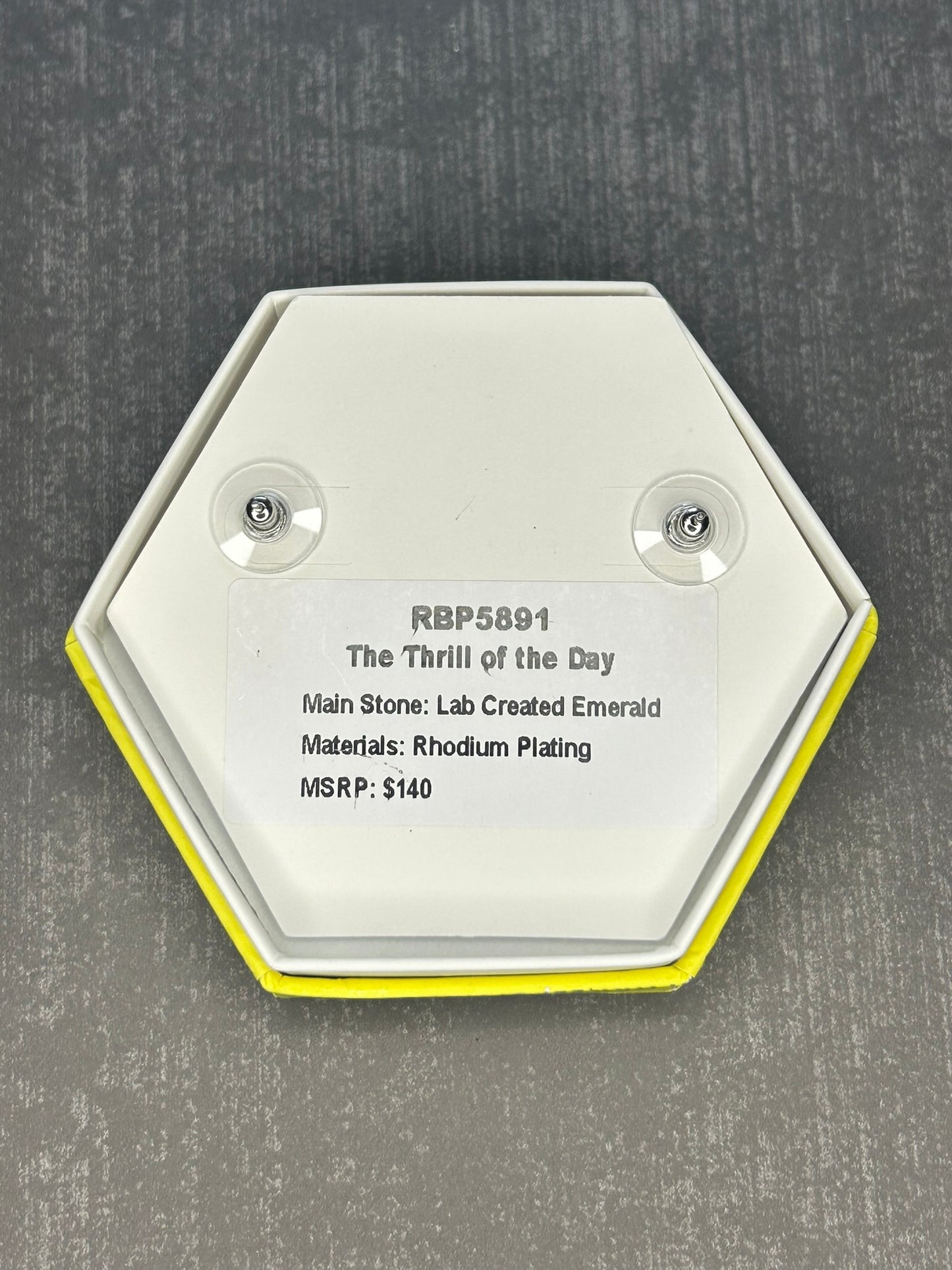 RBP5891 - The Thrill of the Day (Emerald)