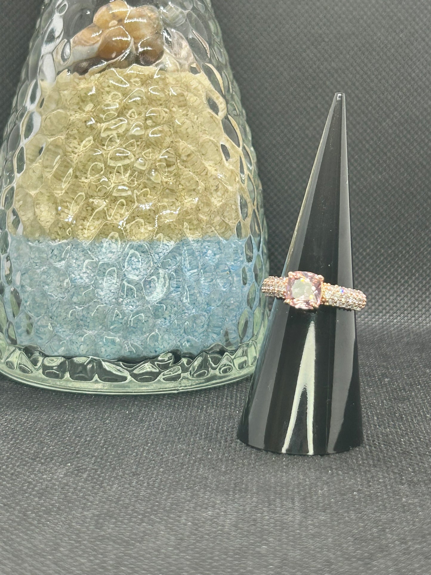 RBP4495 - Size 6 - Love In The Light