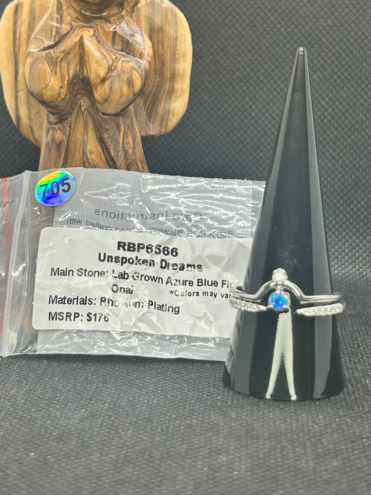 RBP6566 - Size 11 - Unspoken Dreams