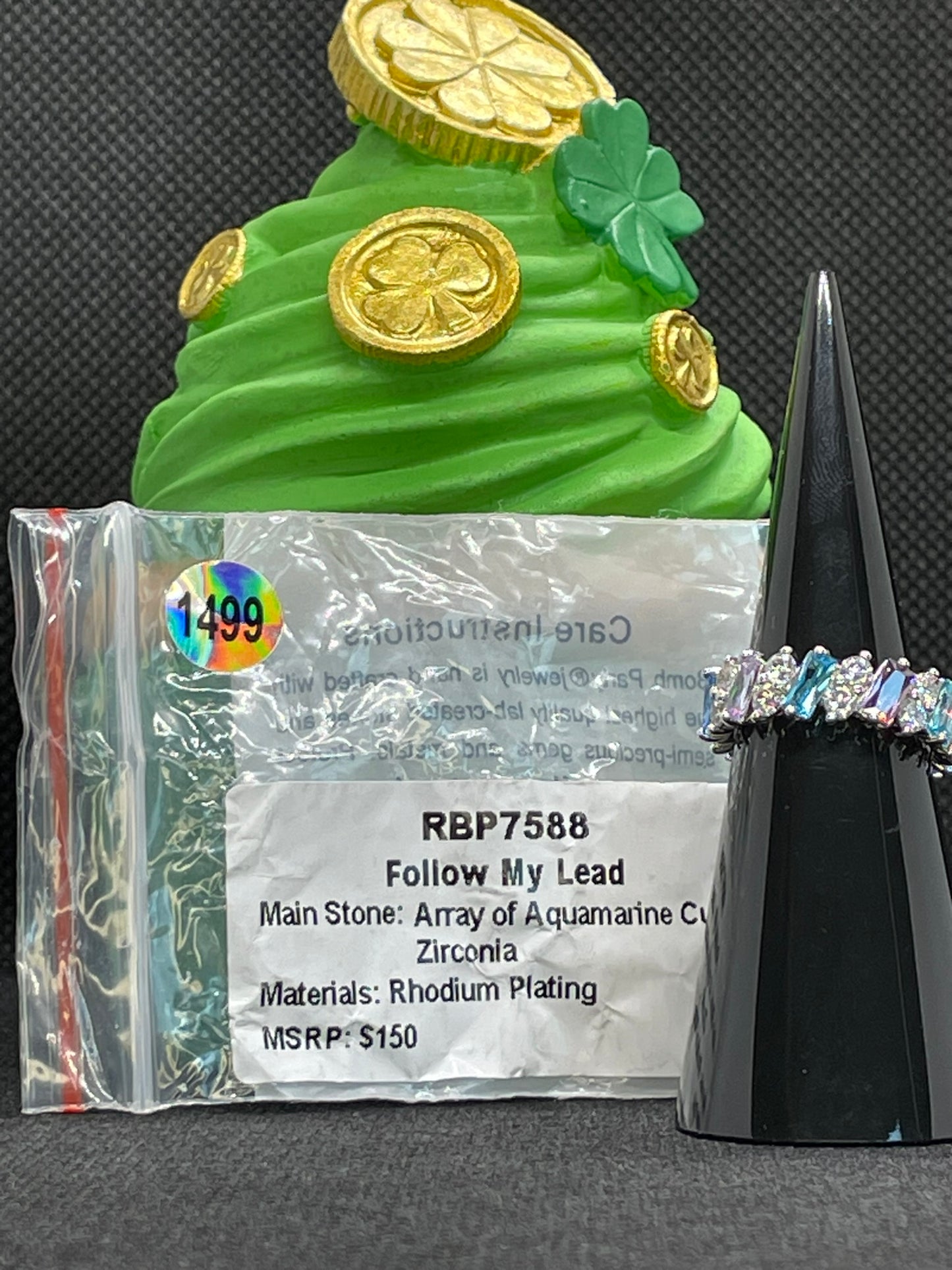 RBP7588 - Size 5 - Follow My Lead