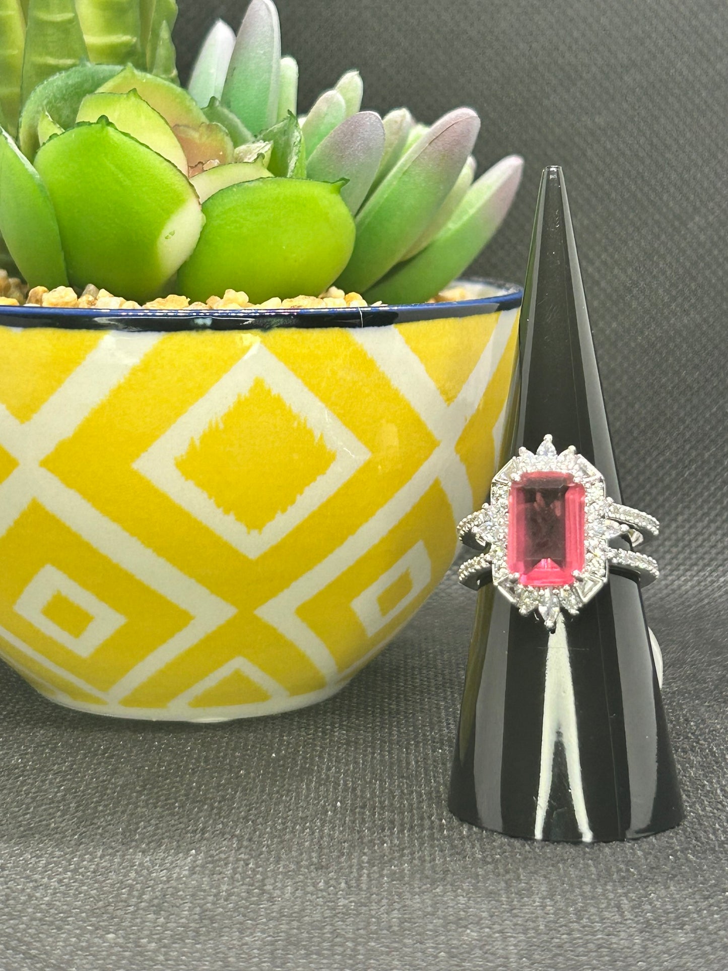 RBP2669 - Size 7 - The Odette Ring