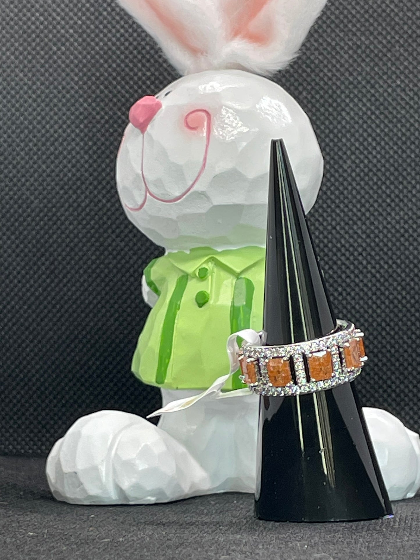 RBP8360 - Size 6 - Bands Make Her Dance