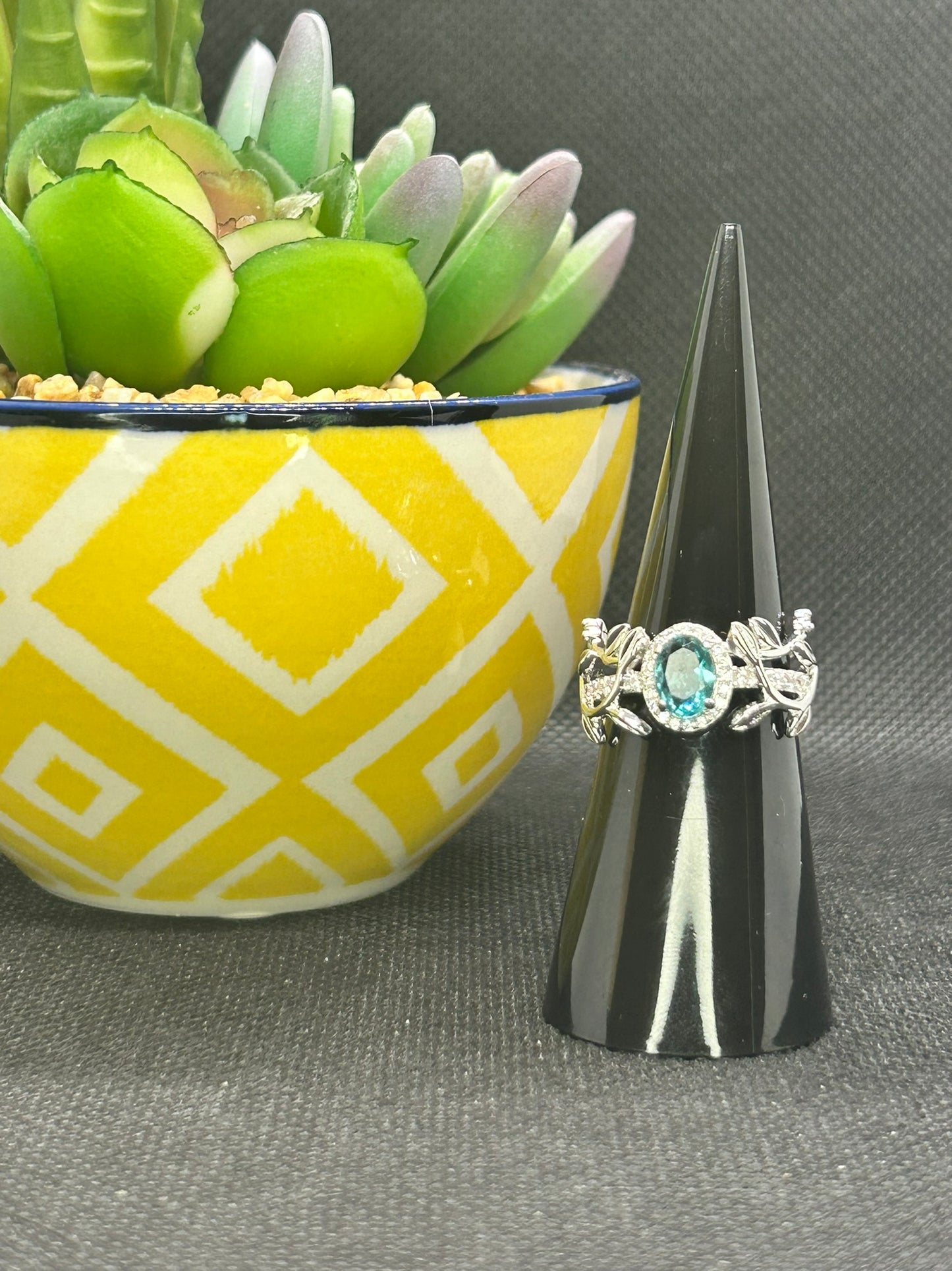 RBP3237 - Size 6 - The Sienna Ring